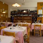 Altavilla E Tipica Trattoria מלון Bianzone