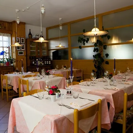 Altavilla Locanda E Tipica Trattoria 호텔