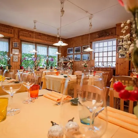 Altavilla Locanda E Tipica Trattoria * Bianzone
